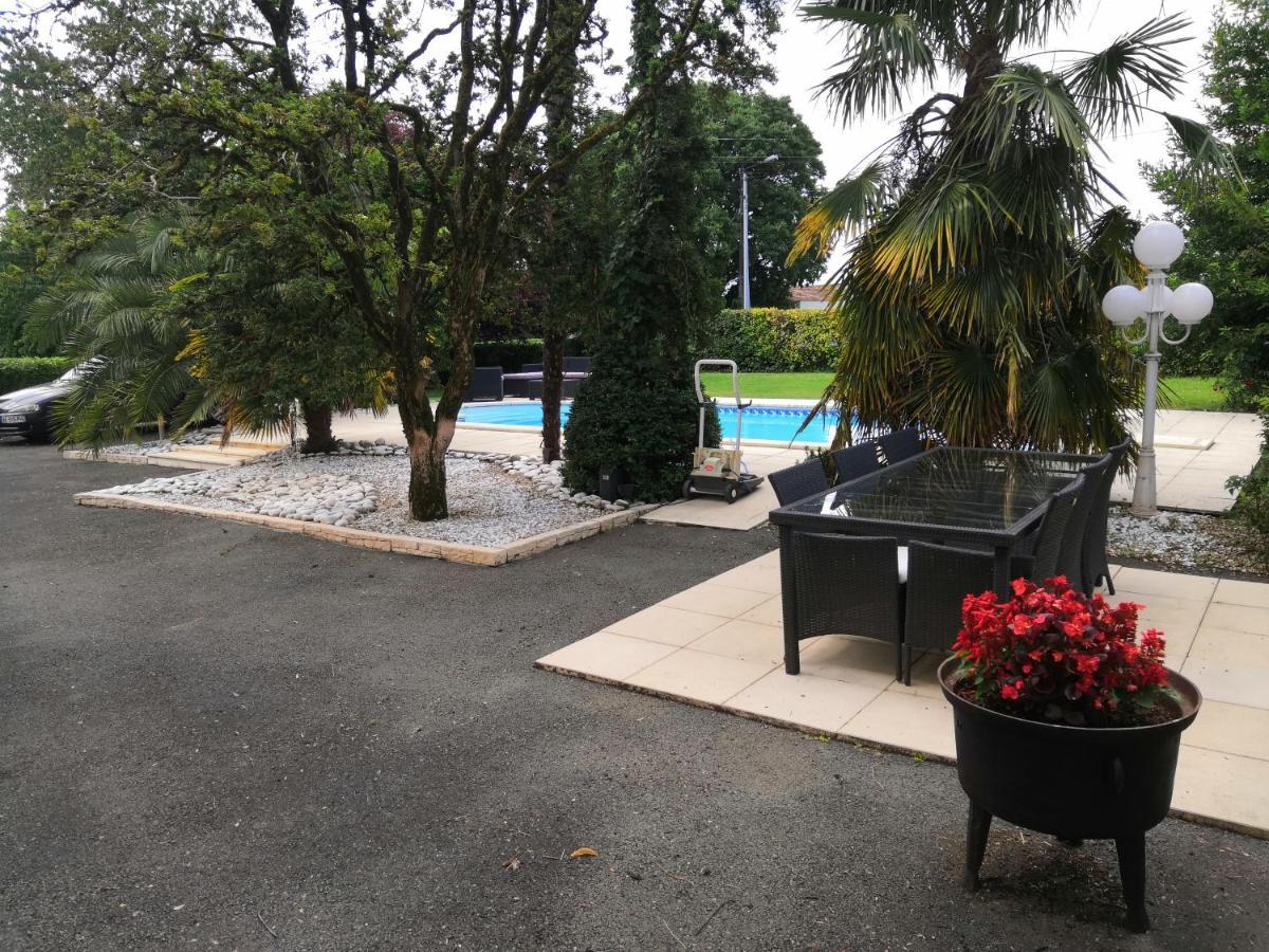 Apartament Domaine De Meyney Villegouge Zewnętrze zdjęcie
